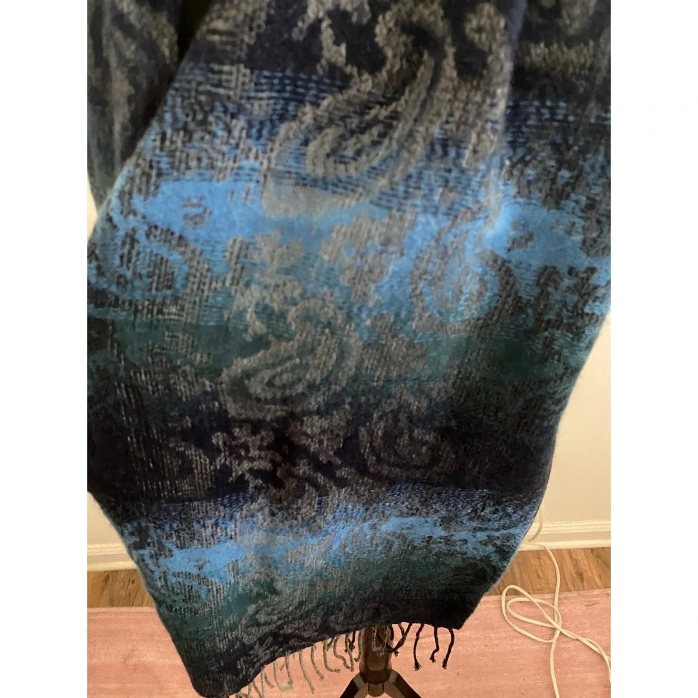Cejon‎ Scarf Womens Blue Navy Teal Paisley Made in Italy Acrylic Fringed Wrap